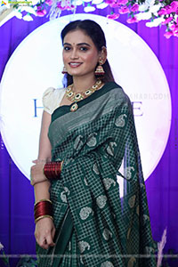 Manu Malleshwari at Hi Life Exhibition Launch Event