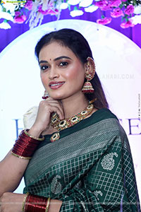 Manu Malleshwari at Hi Life Exhibition Launch Event