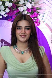 Nidhhi Agerwal at Hi Life Grand Launch Event, HD Gallery 