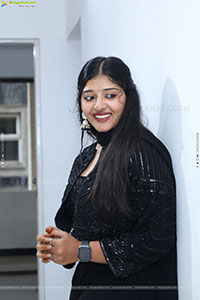 Ramya Priya Glam stills in Black Dress, HD Gallery