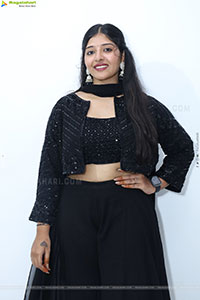 Ramya Priya Glam stills in Black Dress, HD Gallery