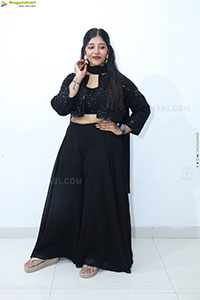 Ramya Priya Glam stills in Black Dress, HD Gallery