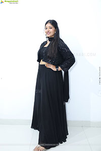 Ramya Priya Glam stills in Black Dress, HD Gallery