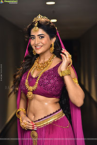 Rashi Singh at Ramba Oorvasi Menaka Teaser Launch