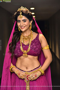 Rashi Singh at Ramba Oorvasi Menaka Teaser Launch