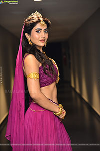 Rashi Singh at Ramba Oorvasi Menaka Teaser Launch