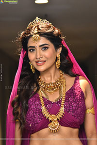 Rashi Singh at Ramba Oorvasi Menaka Teaser Launch