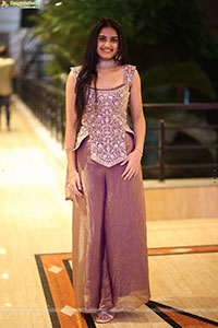 Rayancha Kokkura Latest Stills, HD Gallery