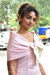 Saanve Megghana at Pyaar Prema Kalyanam Movie Trailer Launch