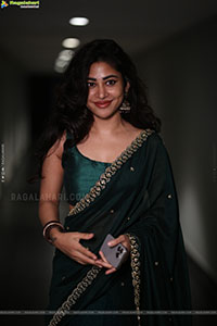 Sonu Thakur Latest Glam Photoshoot Stills, HD Gallery