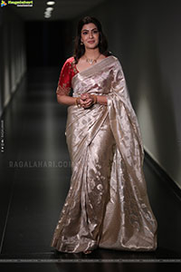 Varalaxmi Sarathkumar at Kurma Avatar Movie Teaser Launch