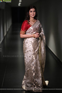 Varalaxmi Sarathkumar at Kurma Avatar Movie Teaser Launch