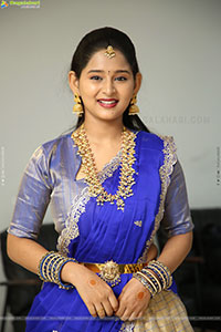 Vasavi Ganeshan at Hushar Pittalu Press Meet
