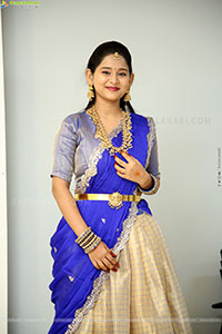 Vasavi Ganeshan at Hushar Pittalu Press Meet