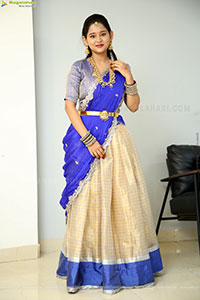 Vasavi Ganeshan at Hushar Pittalu Press Meet