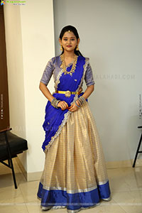 Vasavi Ganeshan at Hushar Pittalu Press Meet