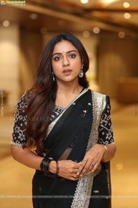 Vithika Sheru at Dharmasthala Niyojakavargam Movie Pre Relea