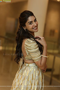 Yukti Thareja at KJQ Movie Pre Release Event