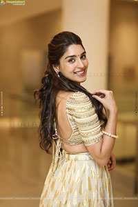 Yukti Thareja at KJQ Movie Pre Release Event