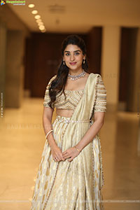 Yukti Thareja at KJQ Movie Pre Release Event