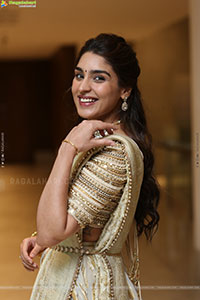 Yukti Thareja at KJQ Movie Pre Release Event