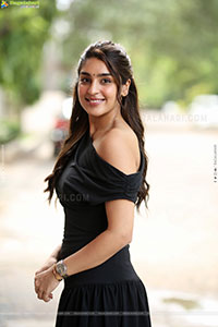 Yukti Thareja at KJQ Movie Release Press Meet, HD Gallery 