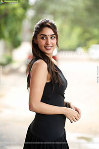 Yukti Thareja at KJQ Movie Release Press Meet, HD Gallery 