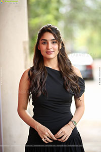 Yukti Thareja at KJQ Movie Release Press Meet, HD Gallery 