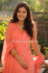 Colors Swathi Photo Gallery