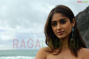 Ileana Photo Gallery