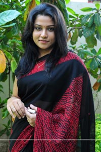 Jyothi at Saarai Veerraju Press Meet