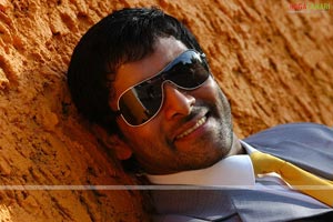 Vikram Photo Gallery from Mallanna