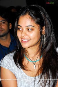 Bindu Madhavi Photo Gallery