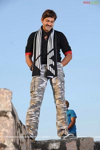 Jagapathi Babu Photo Gallery