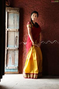 Krithika Krishnan Photo Gallery