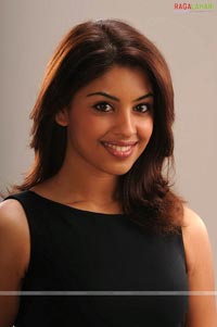 Richa Gangopadhyay Photo Gallery