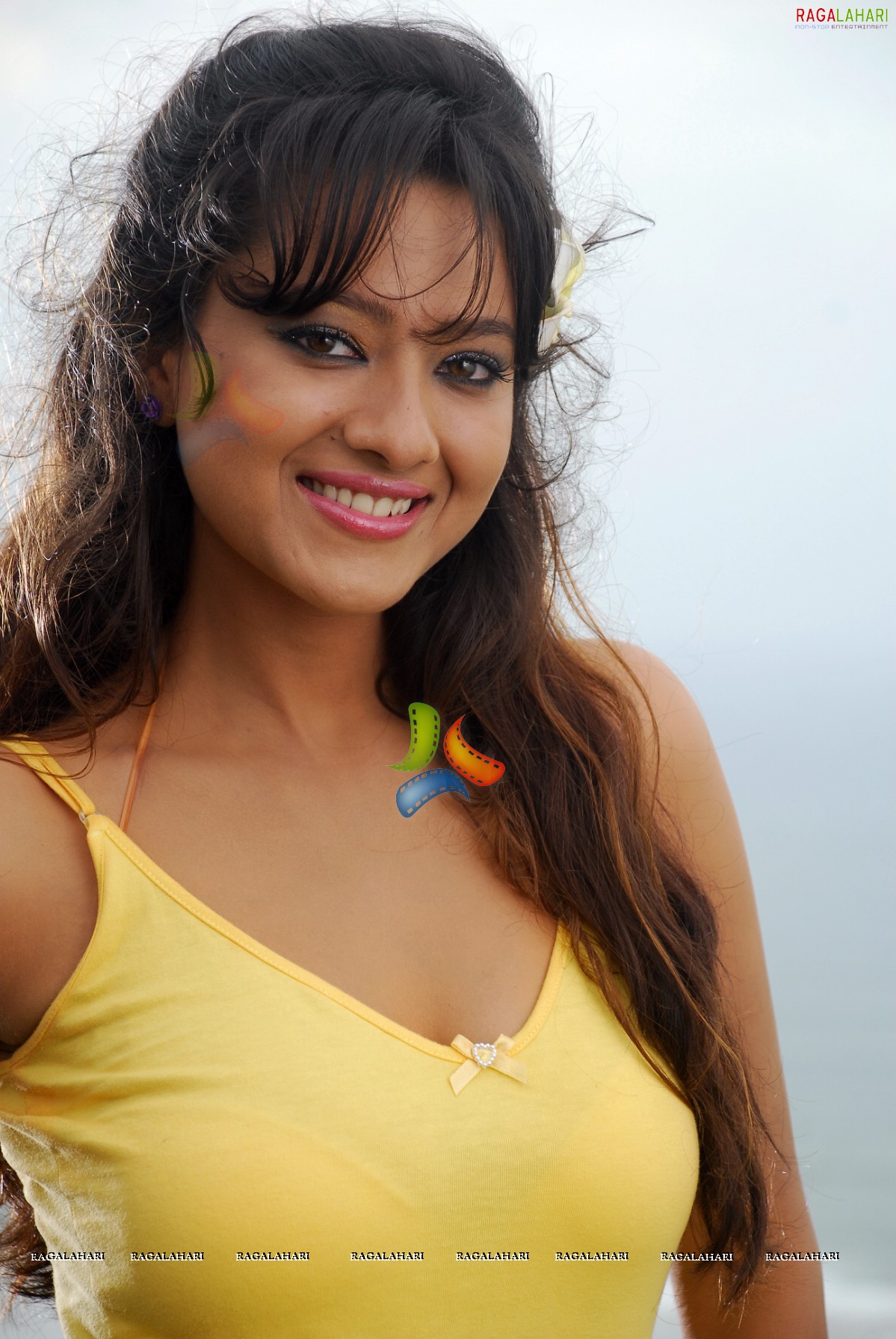 Madalasa Sharma (Hi-Res)