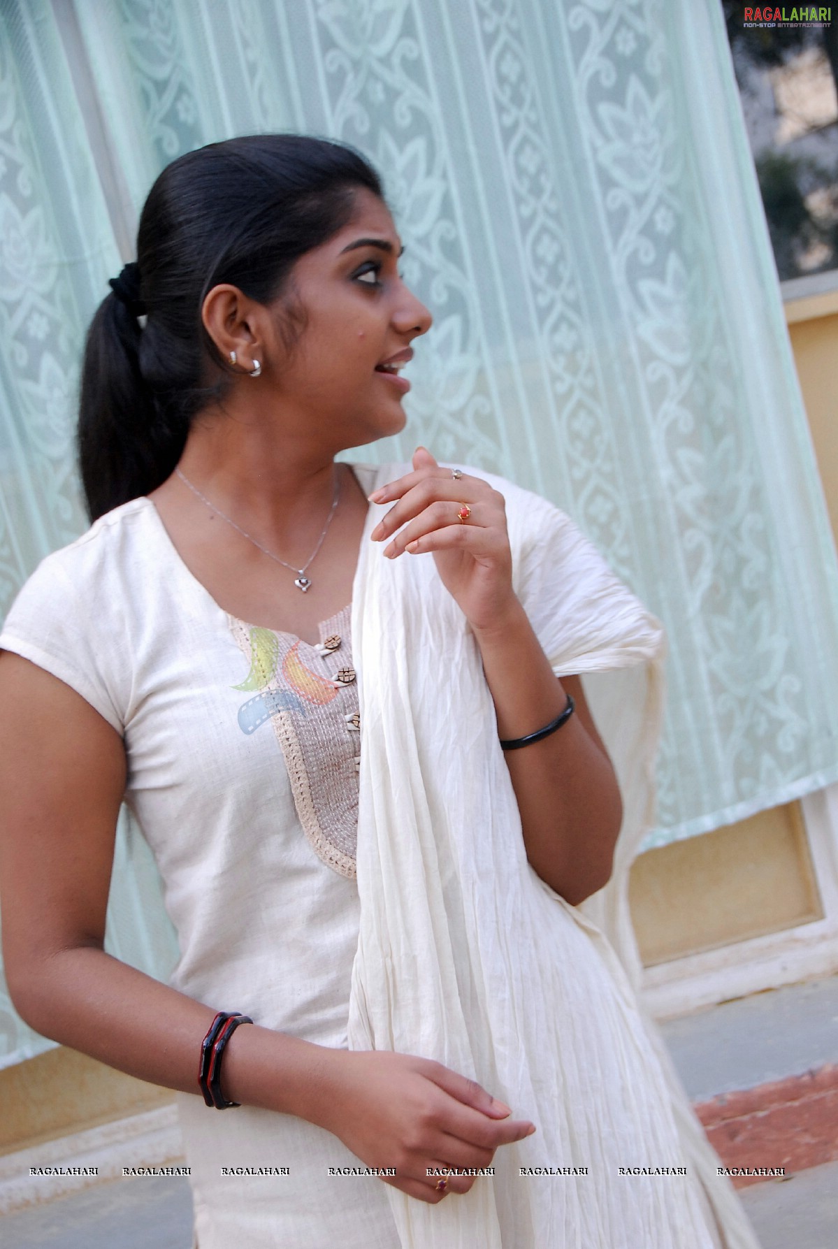 Meera Nandan (Hi-Res)