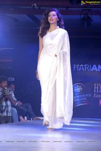 Hamsa Nandini Walks the Ramp in Transparent White Saree at Hyderabad International Fashion Week 2011 (Day 3)