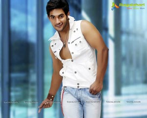 Aadi Photo Gallery from Lovely