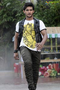 Aadi Photo Gallery from Lovely