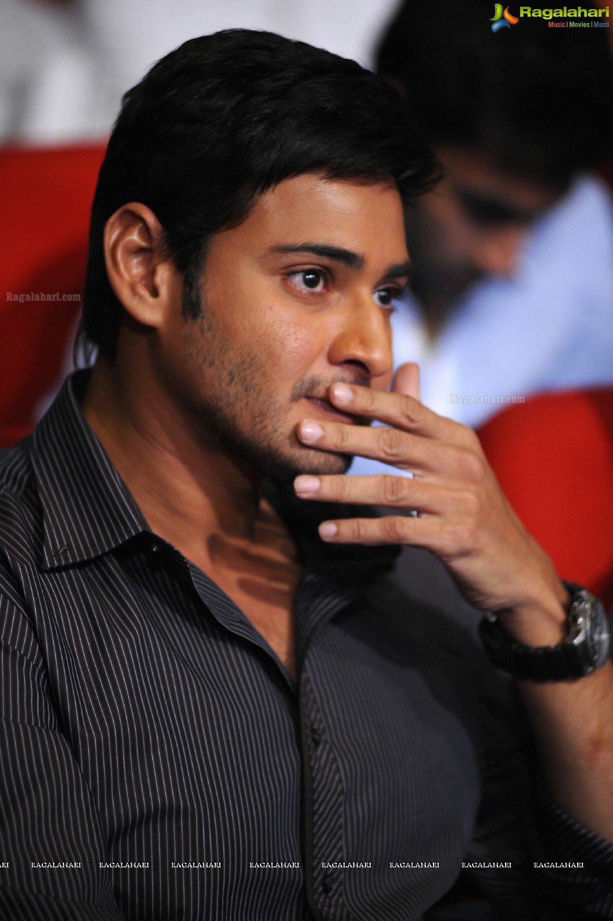 Mahesh Babu at Businessman Movie Audio Release Event, HD Gallery, Images