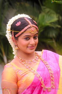 Priyamani 