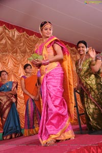 Priyamani 