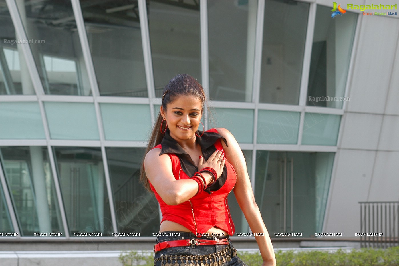 Priyamani posing in Shorts & Sleeveless T Shirt, Gallery, Images