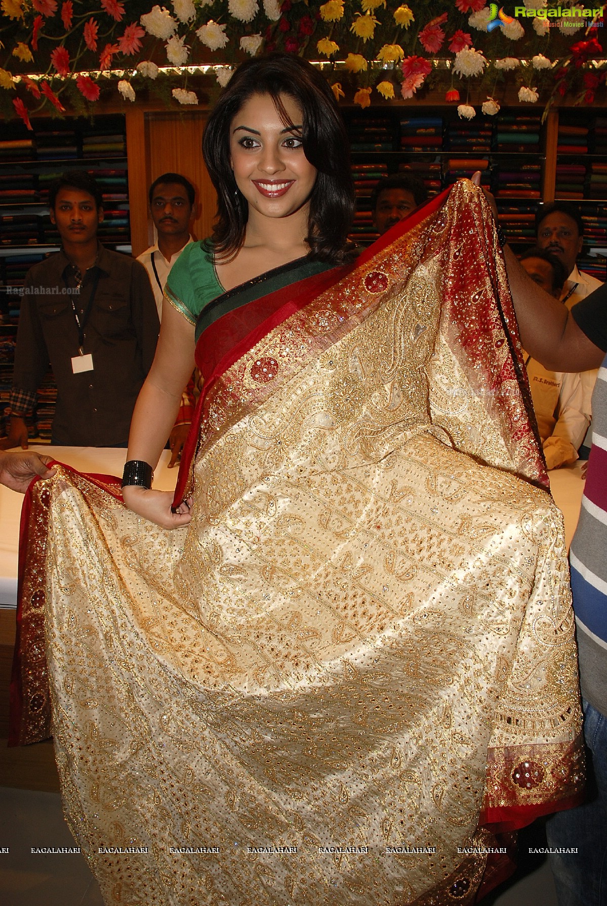 Richa Gangopadhyay (Hi-Res)