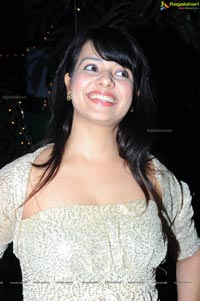 Saloni at Veedinthe Audio Release