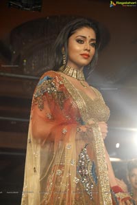 Shriya Walking Stills