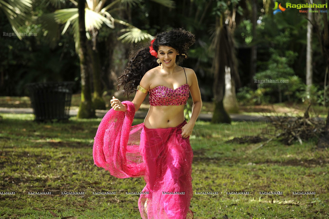 Taapsee Pannu (Posters)